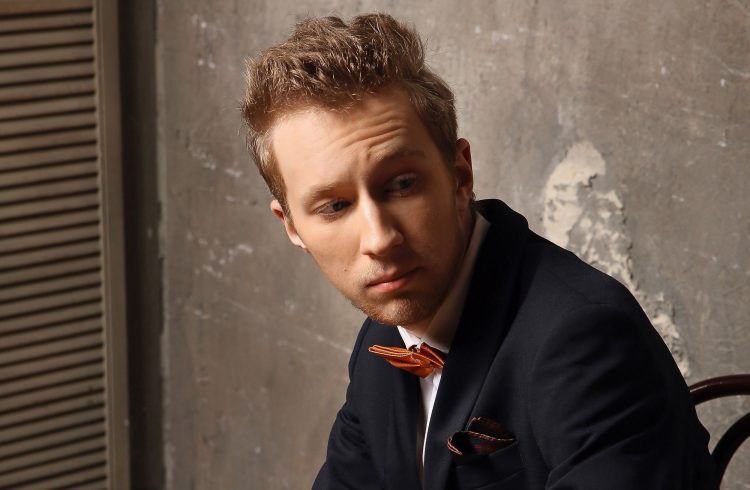 Семен Трескунов о любви, режиссуре и кулинарии