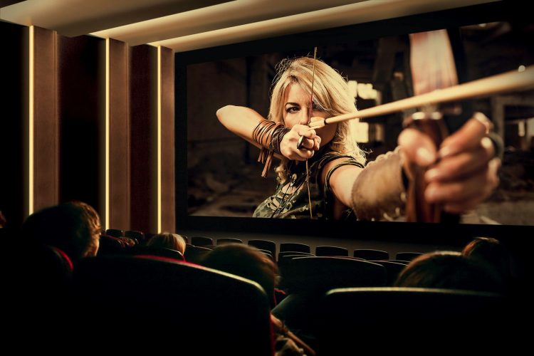 Телевизор для кинотеатра