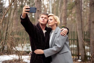 Экспериментальные отношения: Рецензия на фильм «Семь ужинов» Кирилла Плетнева