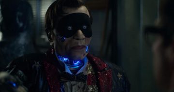 Рецензия: «Бархатная бензопила» Дэна Гилроя