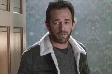 Съемки сериала «Ривердэйл» заморозили после смерти Люка Перри