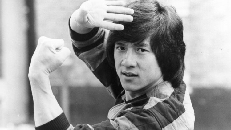 Великолепный: 6 самых эффектных трюков Джеки Чана