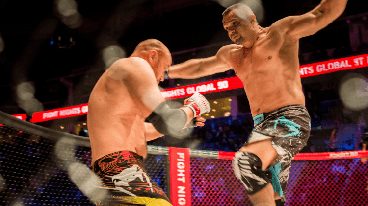 Удары судьбы: Павел Прилучный и Владимир Епифанцев окажутся «В клетке»