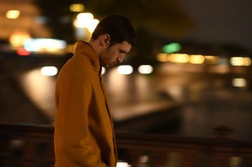 Найди себя в словаре: Рецензия на фильм «Синонимы»