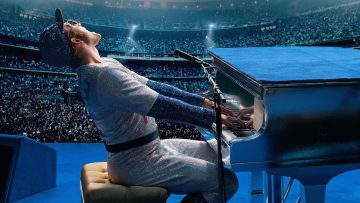 Вдруг из маминого шкафа: Рецензия на фильм «Рокетмен»