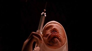 Иногда они возвращаются: Первый трейлер ремейка «Лестницы Иакова»