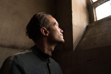 «Если наши лидеры — зло, что нам самим делать?»: Опубликован первый трейлер «Тайной жизни» Терренса Малика