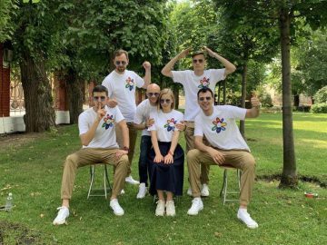 Вера Брежнева выступит на благотворительном фестивале Галафест-2019