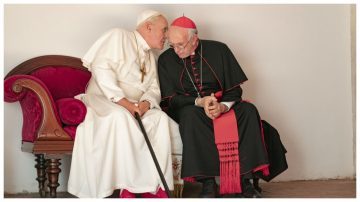 Почти Джуд Лоу: Вышел трейлер фильма «Два Папы» с Энтони Хопкинсом