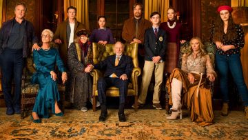 Кто убил дедушку? Что мы знаем о фильме «Достать ножи»