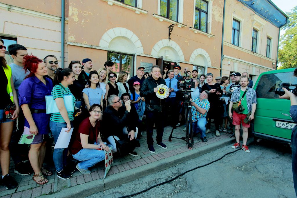 на съёмочной площадке фильма 47