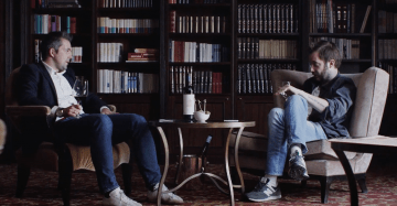 «Не понимаю, почему тебя читает Хабенский» — писатели Цыпкин и Филипенко о литературе и вине