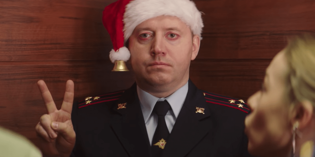 Сергея Бурунова парализовало в финальном трейлере новогоднего «Полицейского с Рублевки»