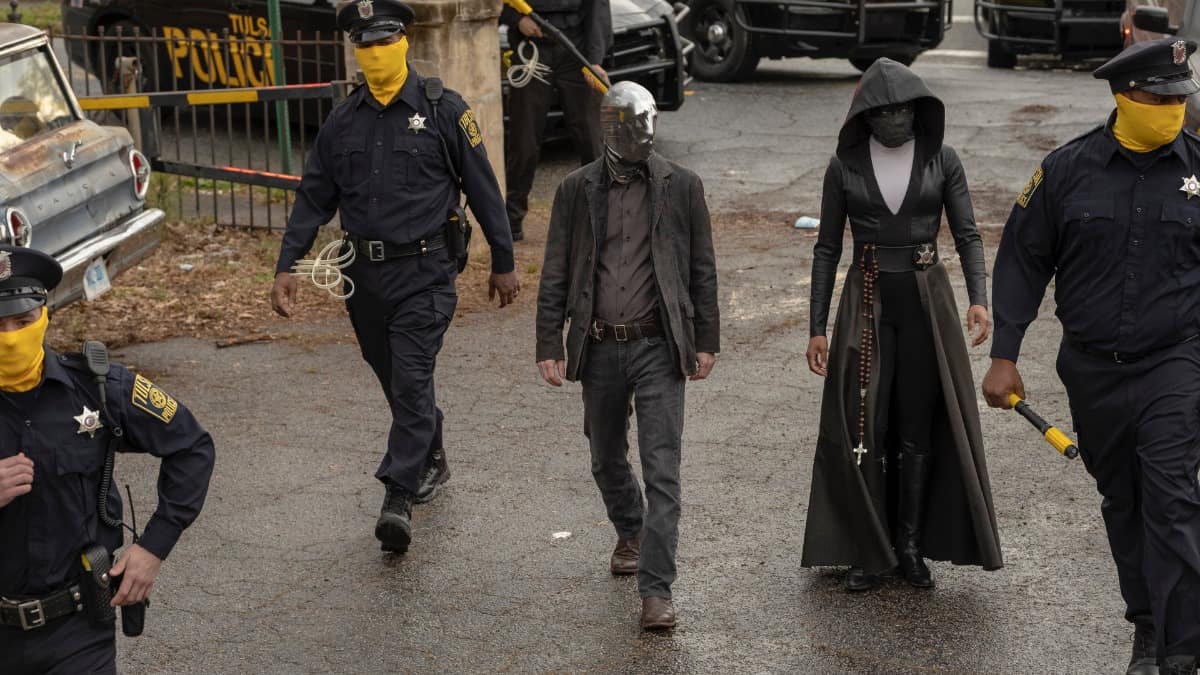 «Хранители»: Как супергеройский комикс стал самым актуальным сериалом о США