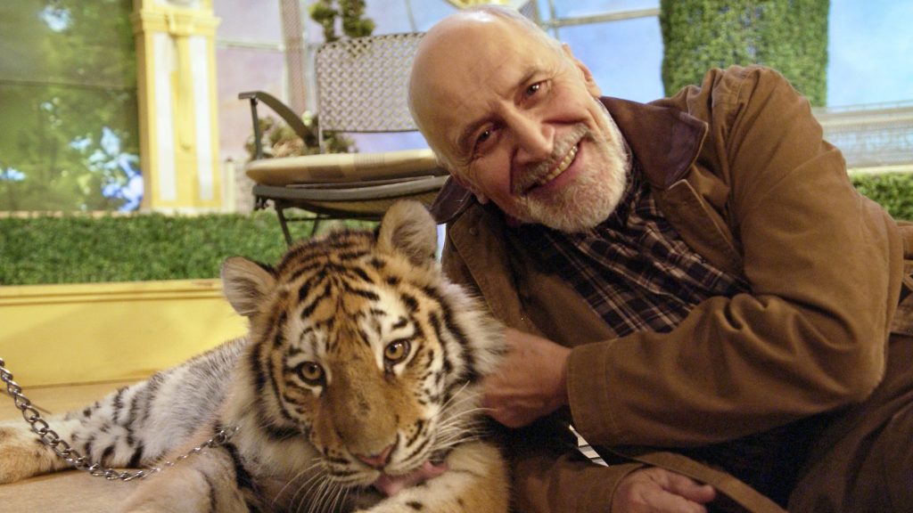 Николай Дроздов с тигром