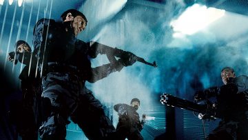 Зомби, вирусы и Гоша Куценко: 7 фантастических фильмов и сериалов, где нападают на Россию