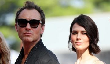 «Джуд Лоу не вел себя как расслабившаяся голливудская звезда»: Интервью с Юлией Снигирь о «Новом Папе»