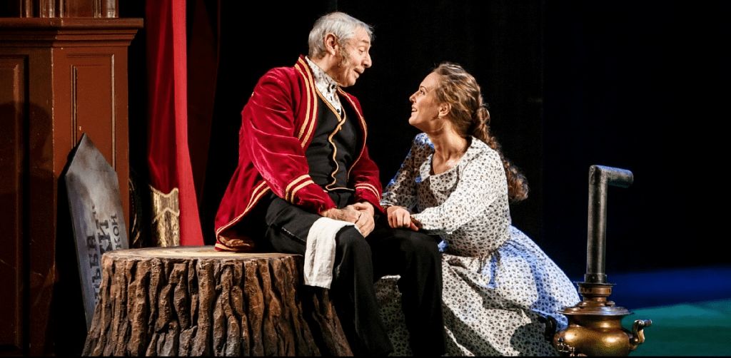 сцена из спектакля