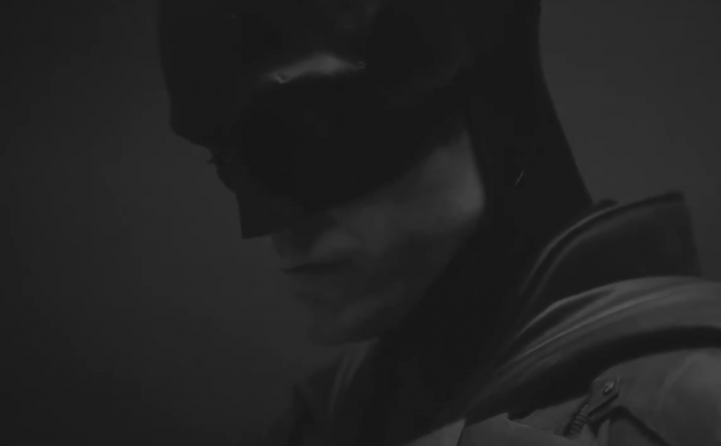 В сети появилось HD-видео с Робертом Паттинсоном в костюме Бэтмена