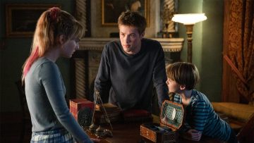 Netflix снимет второй сезон семейного фэнтези «Ключи Локков»