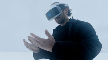 «Фея»: Девушка с татуировкой серафима