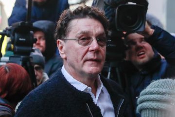 «Чувства истинно верующих оскорбить нельзя»: Сергей Маковецкий ответил на критику сериала «Зулейха открывает глаза»