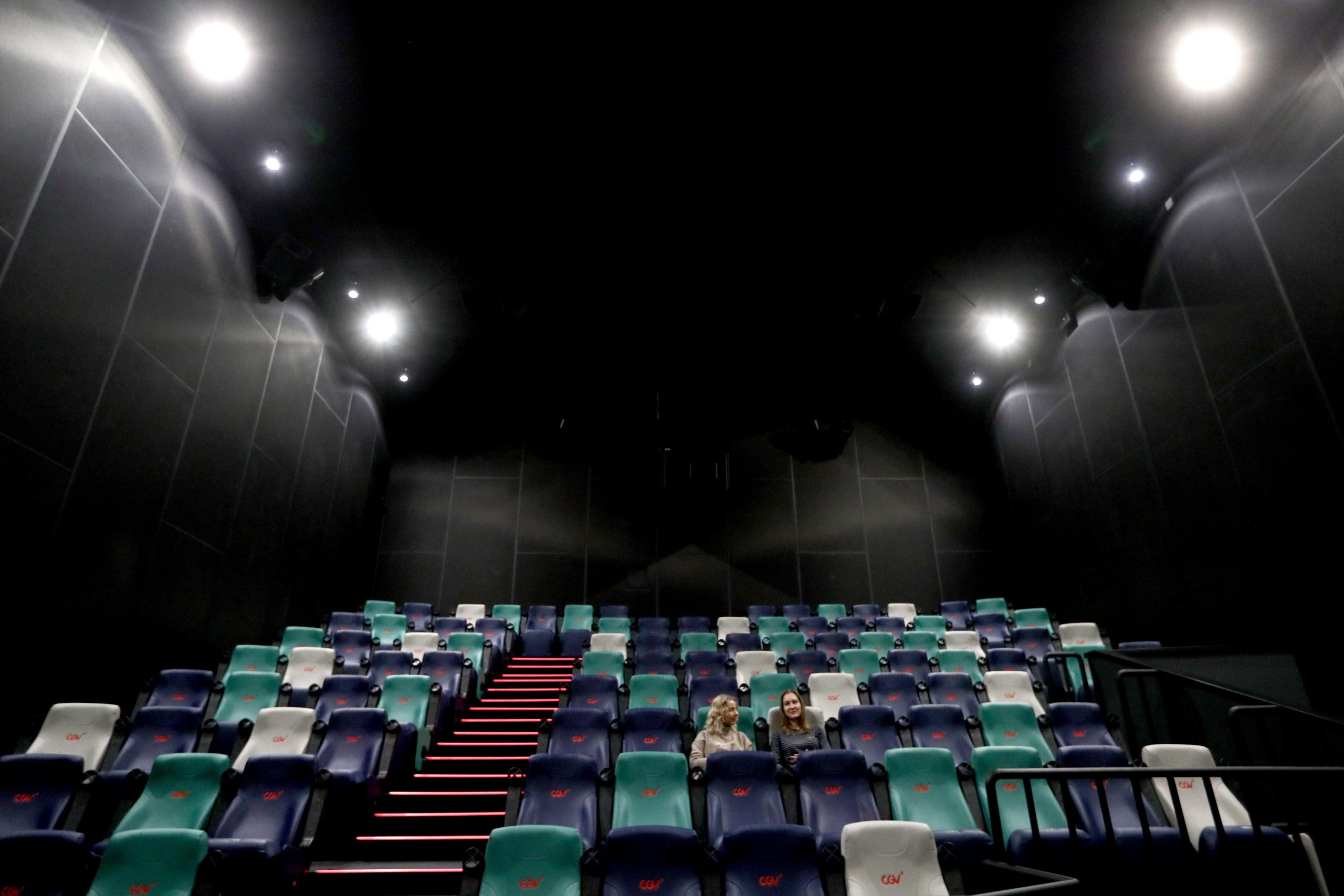Государство выделит 4,2 миллиарда рублей на поддержку отечественных кинотеатров