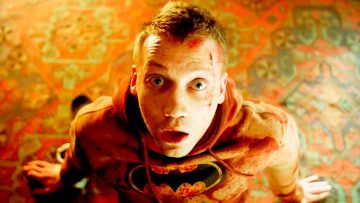 На Западе российский фильм приравняли к работам Тарантино, Ричи и Рефна. Режиссер «Папа, сдохни» согласился со сравнением