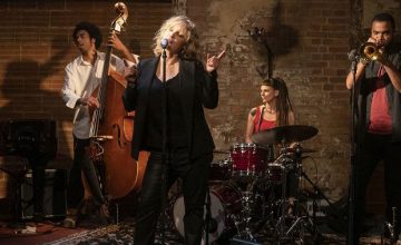 Легкий джаз и большие проблемы: Вышел первый трейлер сериала Дэмьена Шазелла для Netflix