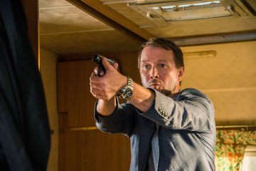 Евгений Миронов рассказал, как снимался в ремейке сериала «Пробуждение»