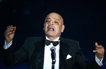 «Кинематограф не дает возможности пробовать»: Актерский мастер-класс Константина Райкина