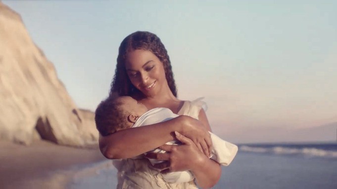Jay-Z, Наоми Кэмпбелл и Бейонсе: Вышел новый трейлер музыкального фильма Black Is King