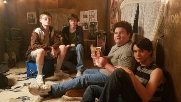 8 захватывающих триллеров про детей в опасности