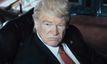 Звезда «Залечь на дно в Брюгге» в роли Трампа: Трейлер мини-сериала «Правило Коми»