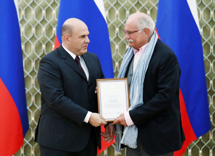 Никита Михалков и Леонид Верещагин награждены премиями правительства России в области культуры