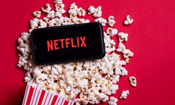 Netflix хочет создать вселенную о Шерлоке Холмсе