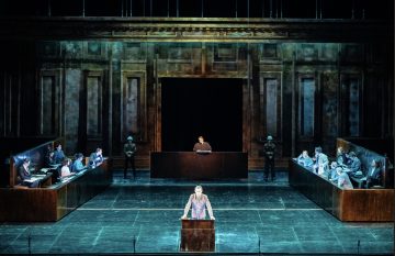 Премьера спектакля «Нюрнбергский вальс» в МХАТ им. М. Горького