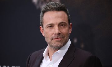 Эротика с де Армас, возвращение Бэтмена и съемки с Клуни: Чем займется Бен Аффлек после пандемии