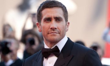 Риз Уизерспун в сиквеле культовой комедии, Джейк Джилленхол в триллере о загадочном убийстве