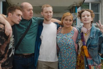 Бурунов и Монеточка едут на Грушинский фестиваль в трейлере роуд-муви «Родные»