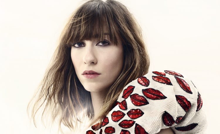 Почему Джиа Коппола слушает дедушку, не понимает инстаграм и любит Эндрю Гарфилда