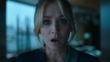 «Бортпроводница»: Как звезда «Теории большого взрыва» триумфально вернулась на экраны