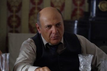 Сергей Газаров назначен новым худруком театра Армена Джигарханяна