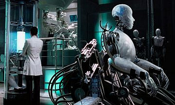 Интеллектуальные игры: Как техника сосуществует с ИИ