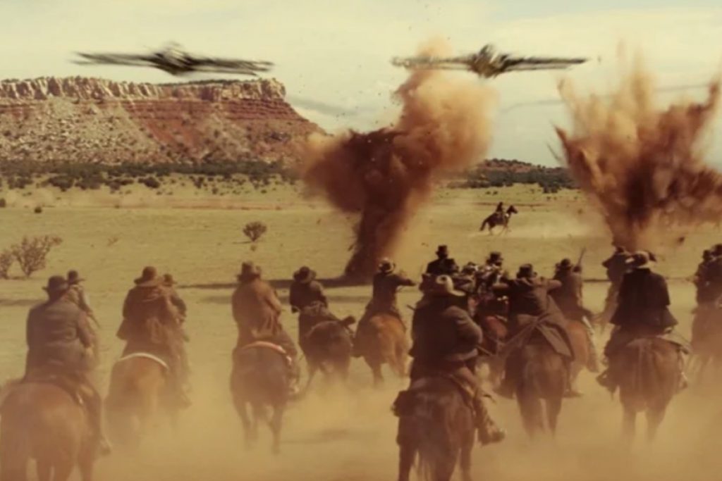 Кадр из фильма «Ковбои против пришельцев»