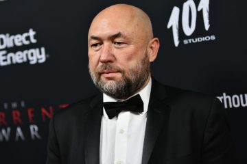 Тимур Бекмамбетов создаст хоррор-вселенную по комиксам Стэна Ли