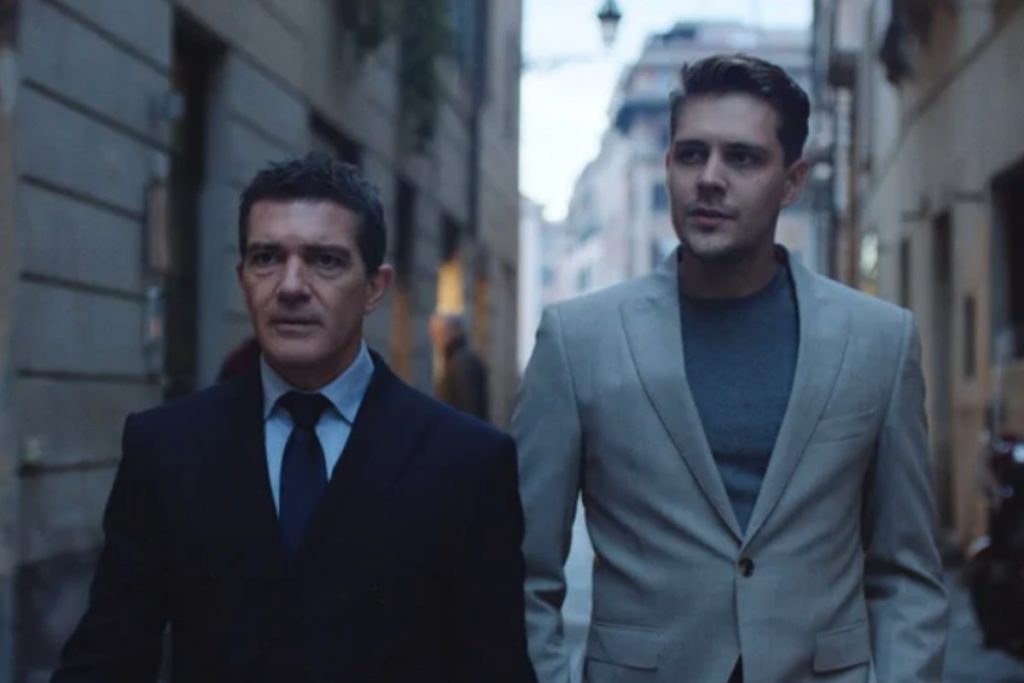 Кадр из фильма «За гранью реальности»