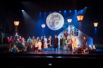 Премьера детского спектакля «История одного городка» на сцене МХАТ им. Горького