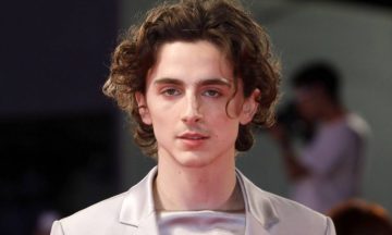 Первый раз: В чем Клуни, Хайек и Робби дебютировали на красной дорожке