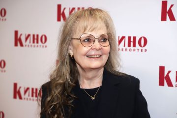 Наталья Белохвостикова празднует 70-летие